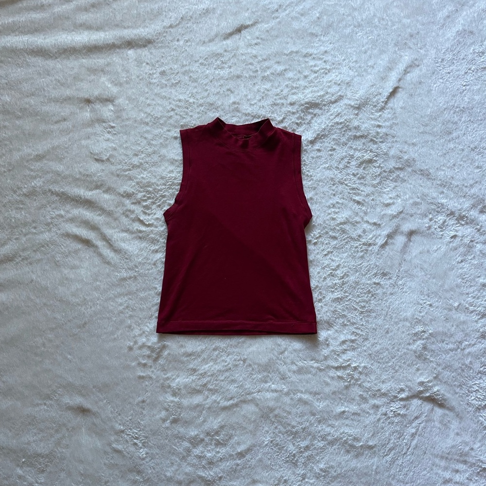skims cropped top